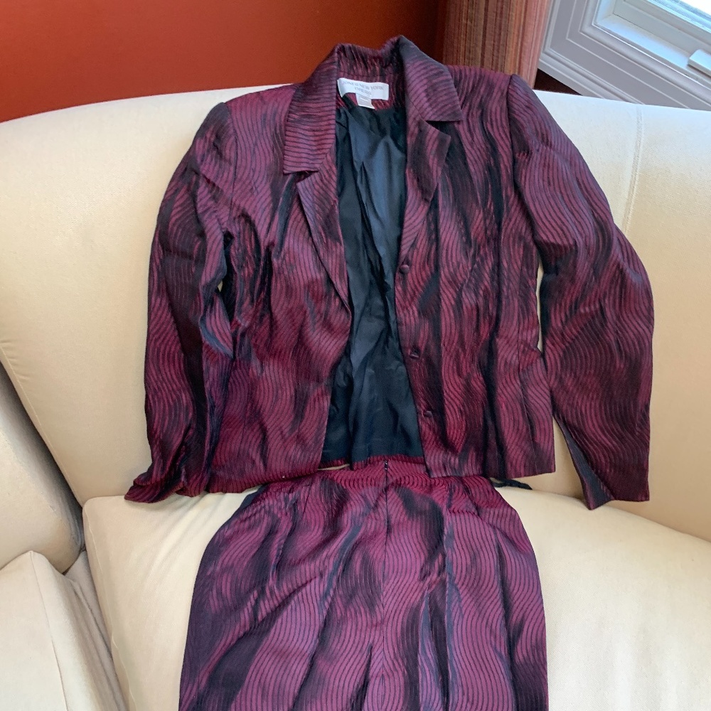 Women's.Red striped Skirt and Blazer matching pair